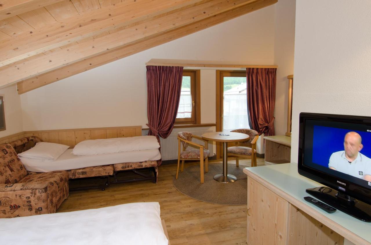Hotel Daniela Livigno Kültér fotó