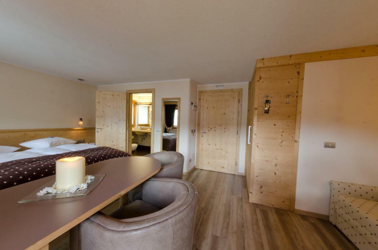 Hotel Daniela Livigno Kültér fotó